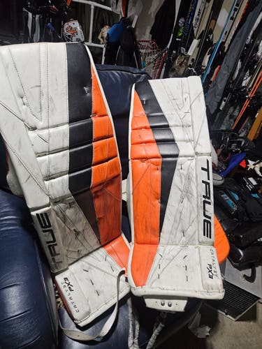 33+2" True Catalyst PX3 Regular Goalie Full Set Pro Stock (Used)