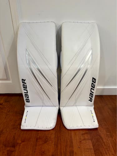XL Bauer Hyperlite 2 Goalie Leg Pads White (Used) -W/ Flylite Toe Ties