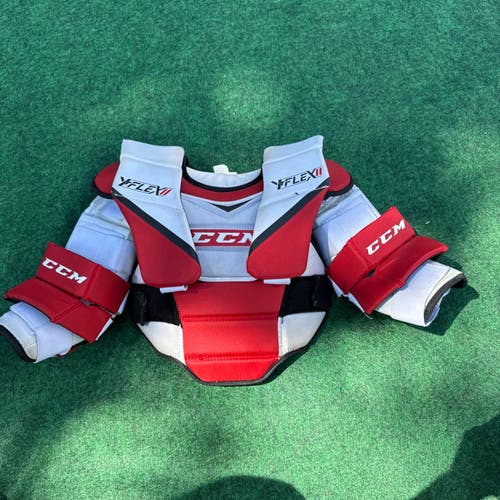 CCM YTFlex II Goalie Chest Protector (Used) | Youth Small / Medium