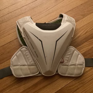 Small Adult Maverik M5 Shoulder Pads (Used)