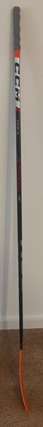 Senior CCM JetSpeed Right Handed Hockey Stick P28 (Used)