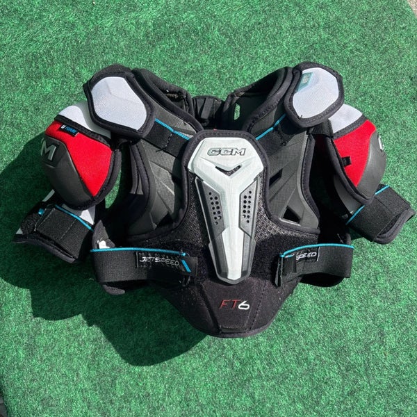 CCM Jetspeed FT6 Shoulder Pads (Used) | Junior Medium