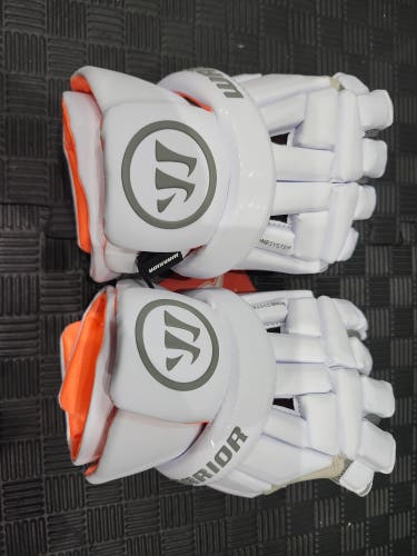 Warrior Burn Lacrosse Gloves Medium (New)