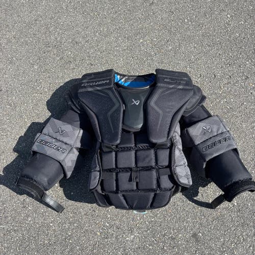 Bauer Elite Goalie Chest Protector (Used) | Senior Medium