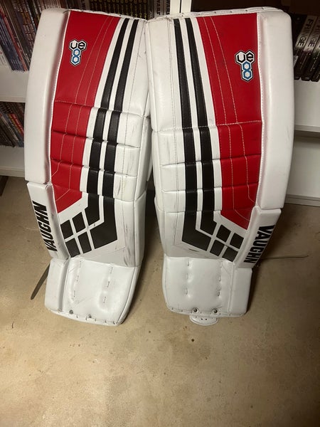 Vaughn Velocity VE8 Senior Goalie Leg Pads (Used)