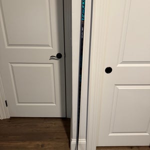 Senior Bauer Twitch Right Handed Hockey Stick P92 (Used)