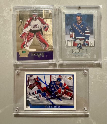 Autographed and rare hockey cards - free shipping!
