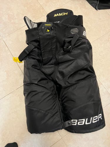Men's Senior Medium Bauer Supreme Mach Hockey Pants (New)