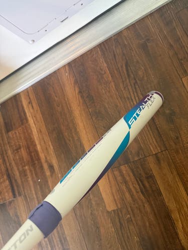 2018 Easton Stealth Composite Bat (-10) 23 oz 33" (Used)