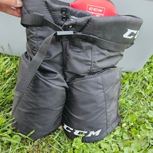 Youth Large CCM Hockey Pants (Used)