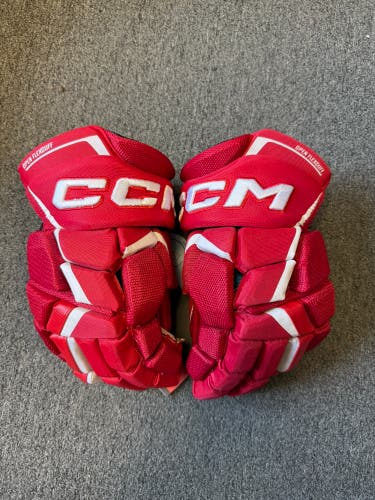 CCM Jetspeed FT6 Pro Hockey Gloves
