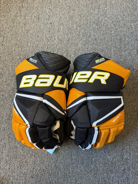 Bauer Vapor Hyperlite Gloves 13" (New)