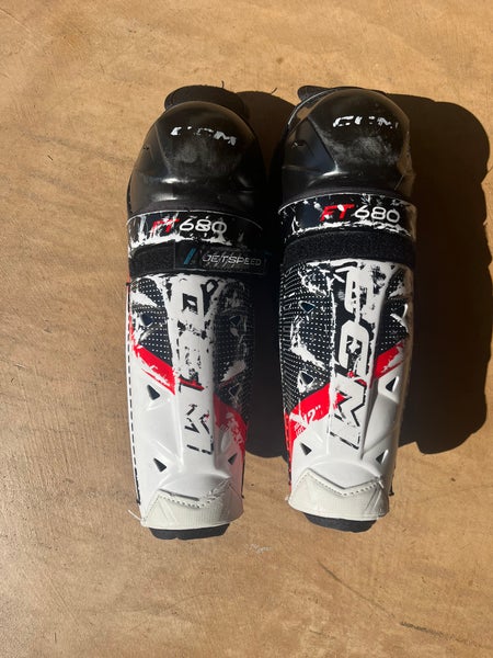Junior CCM Jetspeed FT680 12" Shin Pads (Used)