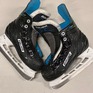 Youth Bauer XLP Hockey Skates Regular Width 11 (Used)