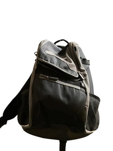 Used Easton BASEBALL BAG GREY BB/SB Player Backpack Black 11884-S000052220