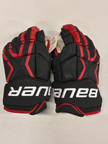 Black Senior Bauer Supreme TotalOne MX3 Gloves 14" (Used)