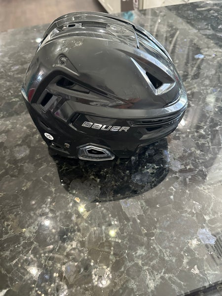 Large Bauer Re-Akt 155 Helmet (Used)