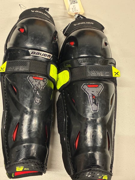 Junior Bauer Vapor 3X Shin Pads 11" (Used)