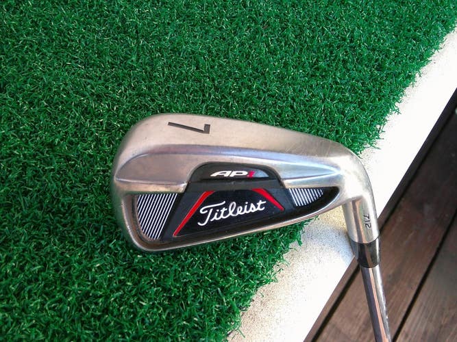 Titleist 712 AP1 7-Iron w/ True Temper Dynalite Gold XP S300 Shaft