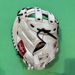 White Rawlings Liberty Advanced RH Catcher's Softball Glove 34"