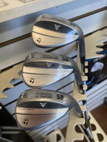 New Taylor Made MG 5 Forged Satin Chrome Wedge Set 50 , 54 , 58