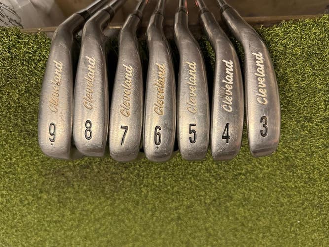 Cleveland TA6 3-9 Iron Set, Action Lite Regular Flex, RH