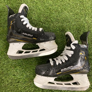 Bauer Supreme M5 Pro - Intermediate
