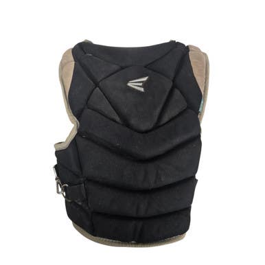 Used Easton FUNDAMENTAL JS Catchers Chest Protector Black Intermed 11406-S000106045