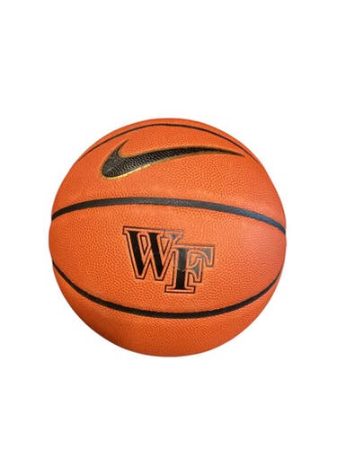 Used Nike Basketball Womens Indoor 11884-S000048823