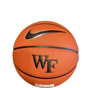 Used Nike Basketball Womens Indoor 11884-S000048840