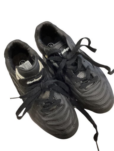 Used MacGregor Soccer Cleats Black Senior 5.5 11884-S000048241