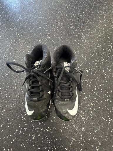 Used Nike Youth FB Cleats Black Youth 12.0 11849-S000031508