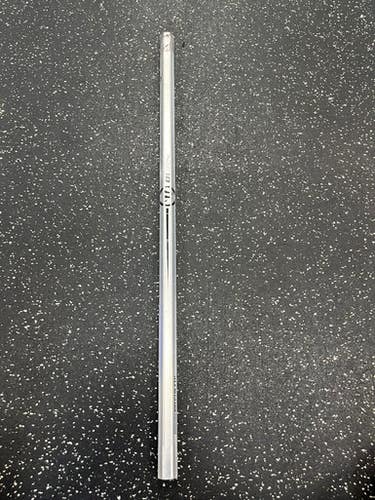 Used Warrior KRYPTOLYTE BURN Mens Atk/Mid LAX Shaft Grey 11849-S000031480