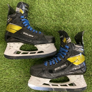Bauer Supreme UltraSonic - Intermediate