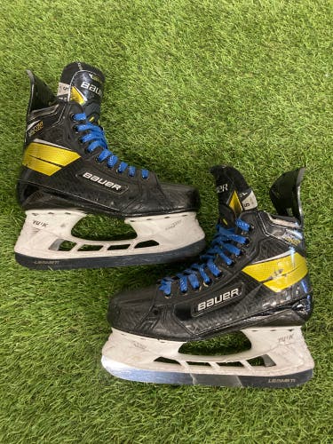 Bauer Supreme UltraSonic - Intermediate