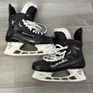 Bauer Supreme Mach Hockey Skates Regular Width Pro Stock 10 3/4 Used)