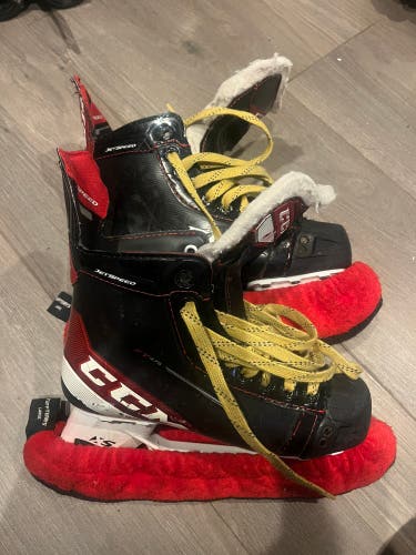 CCM JetSpeed FT475 Hockey Skates Size 4 (Used)