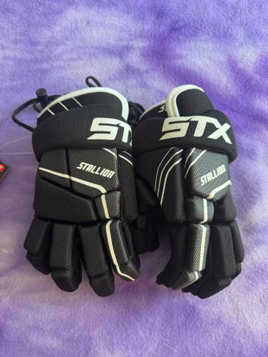 Black STX Stallion 50 Lacrosse Gloves Extra Small (New)