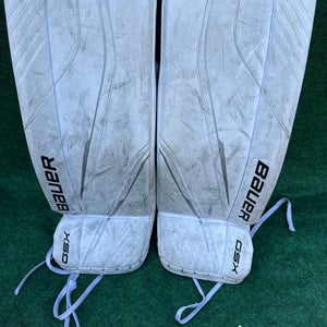 White Bauer GSX Goalie Leg Pads (Used) | Junior Small (26+)