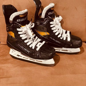 Bauer Supreme 3S “SENIOR SIZE 6/FIT 3” Pro stock Hockey Skates