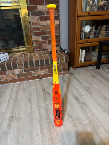 2025 Easton Hype Fire Composite USABat Certified Bat (-10) 21 oz 31" (Used)