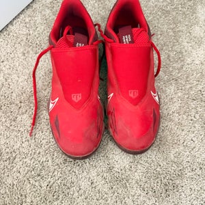 Red Men's Size M 9.5 (W 10.5) Nike Force Zoom Trout 8 Low Top (Used)