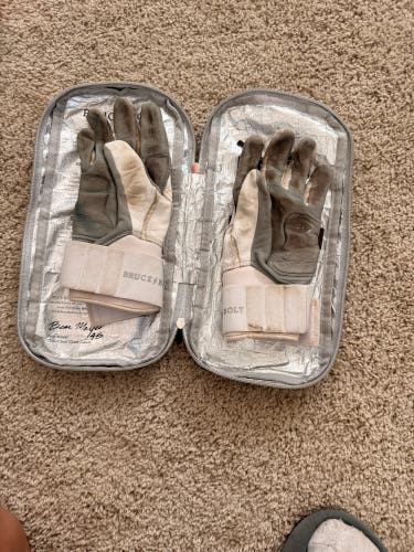 Medium Batting Gloves (Used)