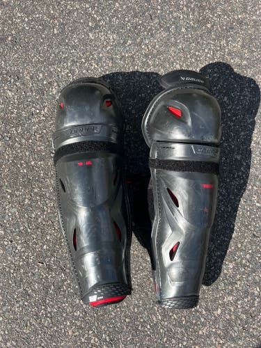 Senior Bauer Vapor 3X Pro 16" Shin Pads (Used)