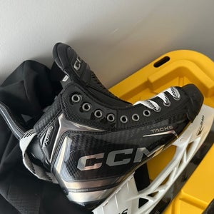 2024 CCM Tacks XF Pro Hockey Skates Regular Width 7 (New)