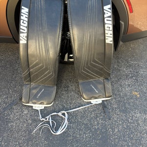 34" 2019 Vaughn Ventus SLR2 Pro Carbon Goalie Leg Pads (Used)
