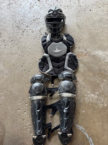 All Star Advanced Series Catcher's Set (Used)