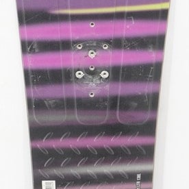 Burton LTR Horizontal Lines Snowboard - 138 cm Used