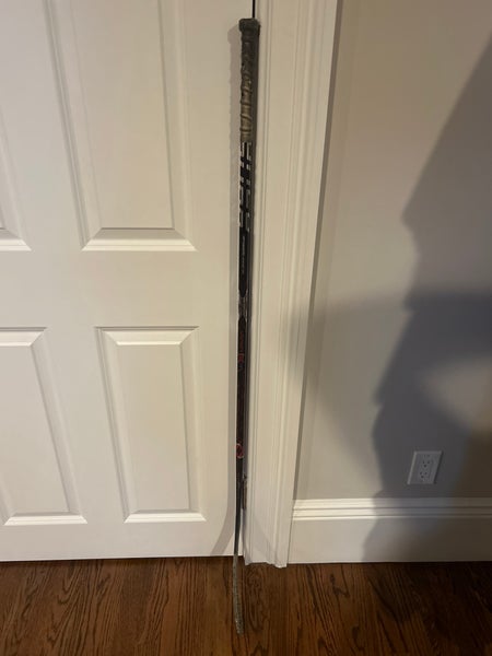 Junior Bauer Vapor 1X Lite Right Handed Hockey Stick P92 (Used)