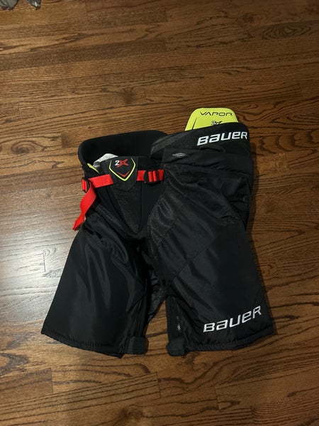 Junior XL Bauer VAPOR 2X Hockey Pants (Used)